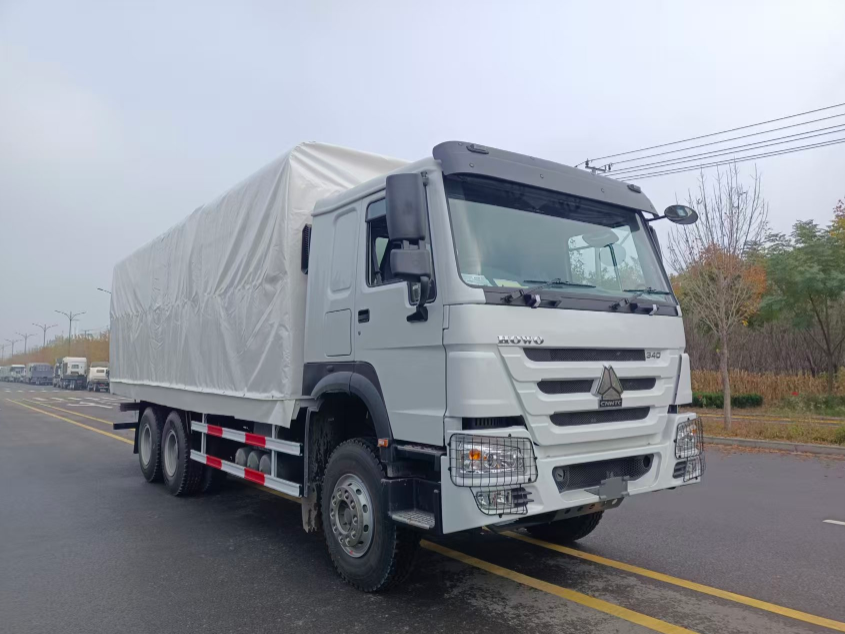 Sanitation Truck Innovations Revolutionize Urban Waste Management