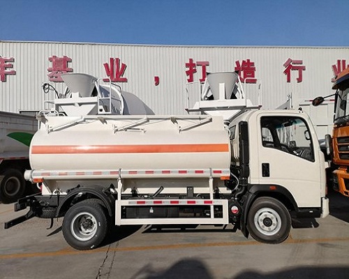 4X2 FUEL TANK TRUCK
