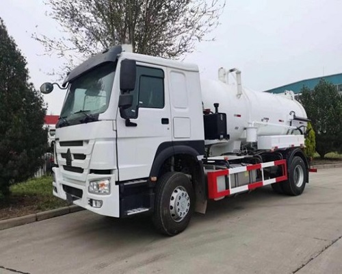 SUCTION TRUCK LHD